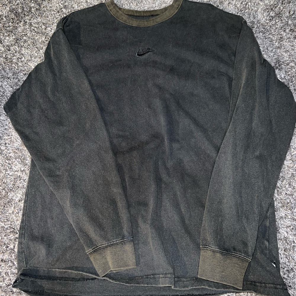 Nike long sleeve top